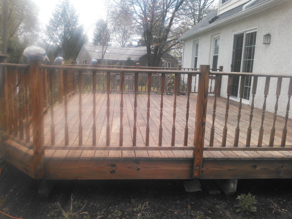 Deck Staining King of Prussia PA